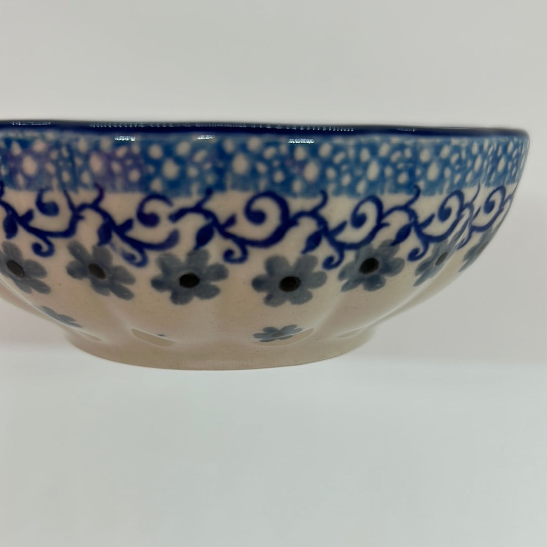 023 ~ Bowl ~ Scalloped ~ 4.5" ~ 2603X -T3!