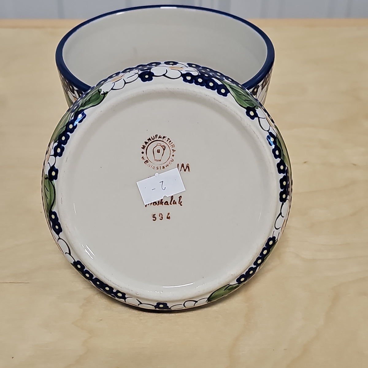 Second Quality Round Flowerpot - IM02