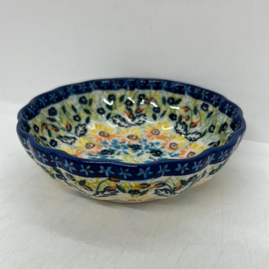 Scalloped Dish - WK80