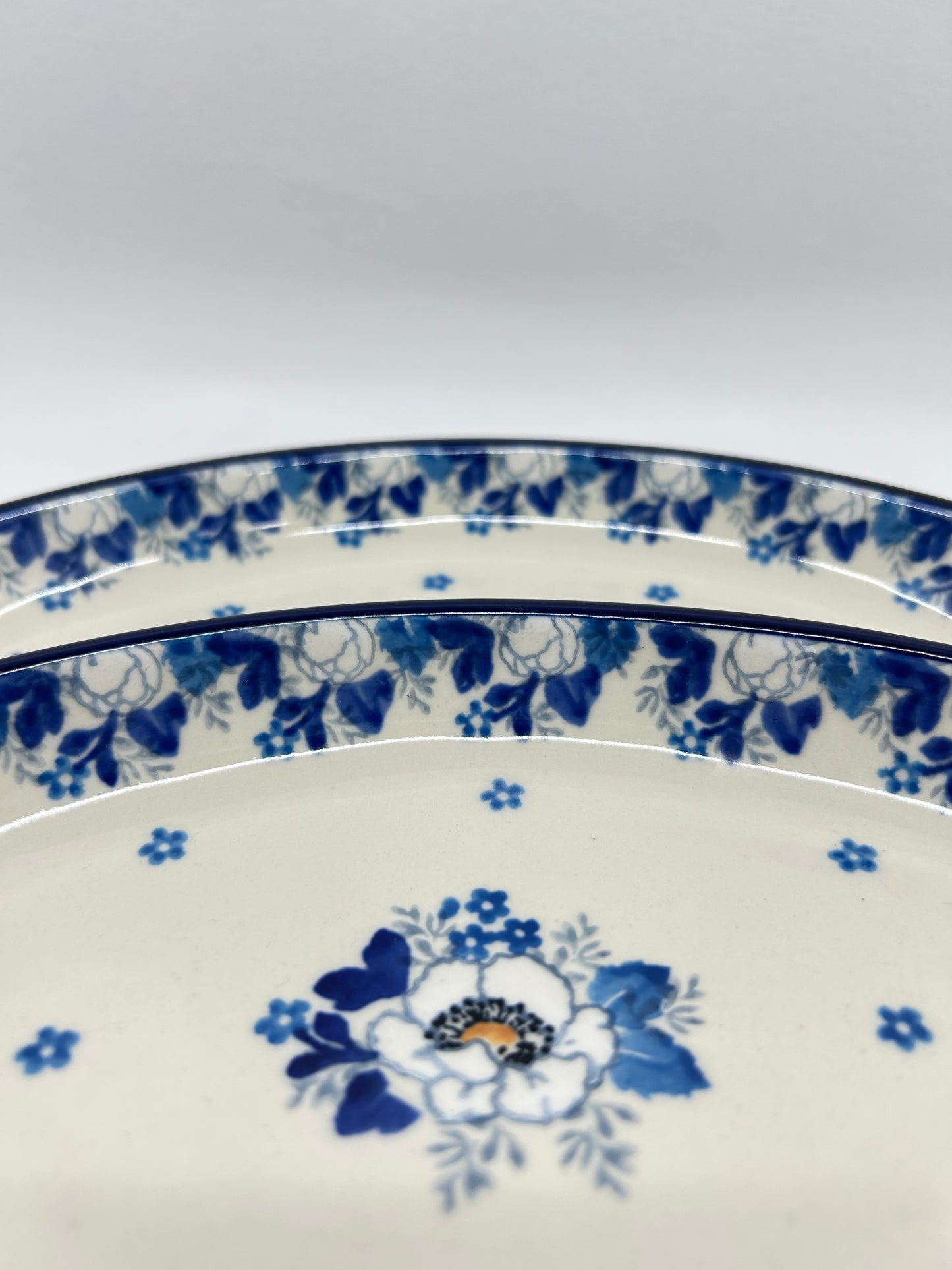 Dish ~ Divided ~ 8 x 9.75 inch ~ 2222X ~ T4!