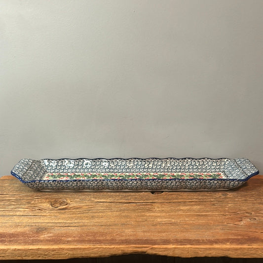 Tray ~ Scalloped Oval ~ 5.5" x 20.25" ~1734X - T4!