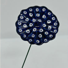 Load image into Gallery viewer, Flower on a longer Metal stick - 70MI1