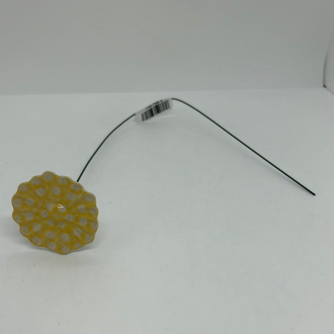 Flower on longer Metal stick - MZ1