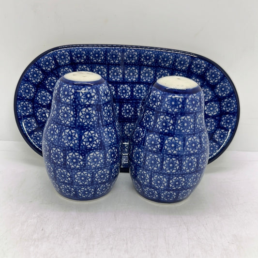 Salt and Pepper ~ 3.25 inch ~ 1548X ~ T4!