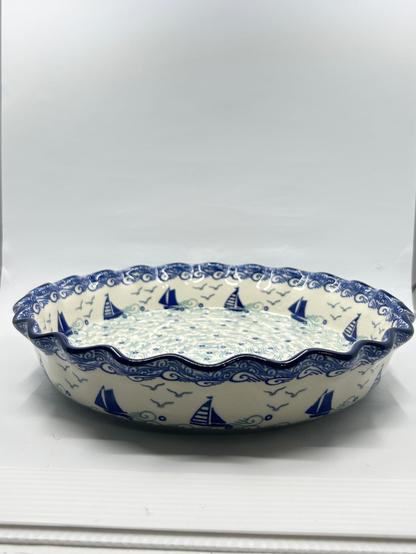 636 ~ Pie Plate ~ Fluted ~ 10" ~ 2988X - T4*