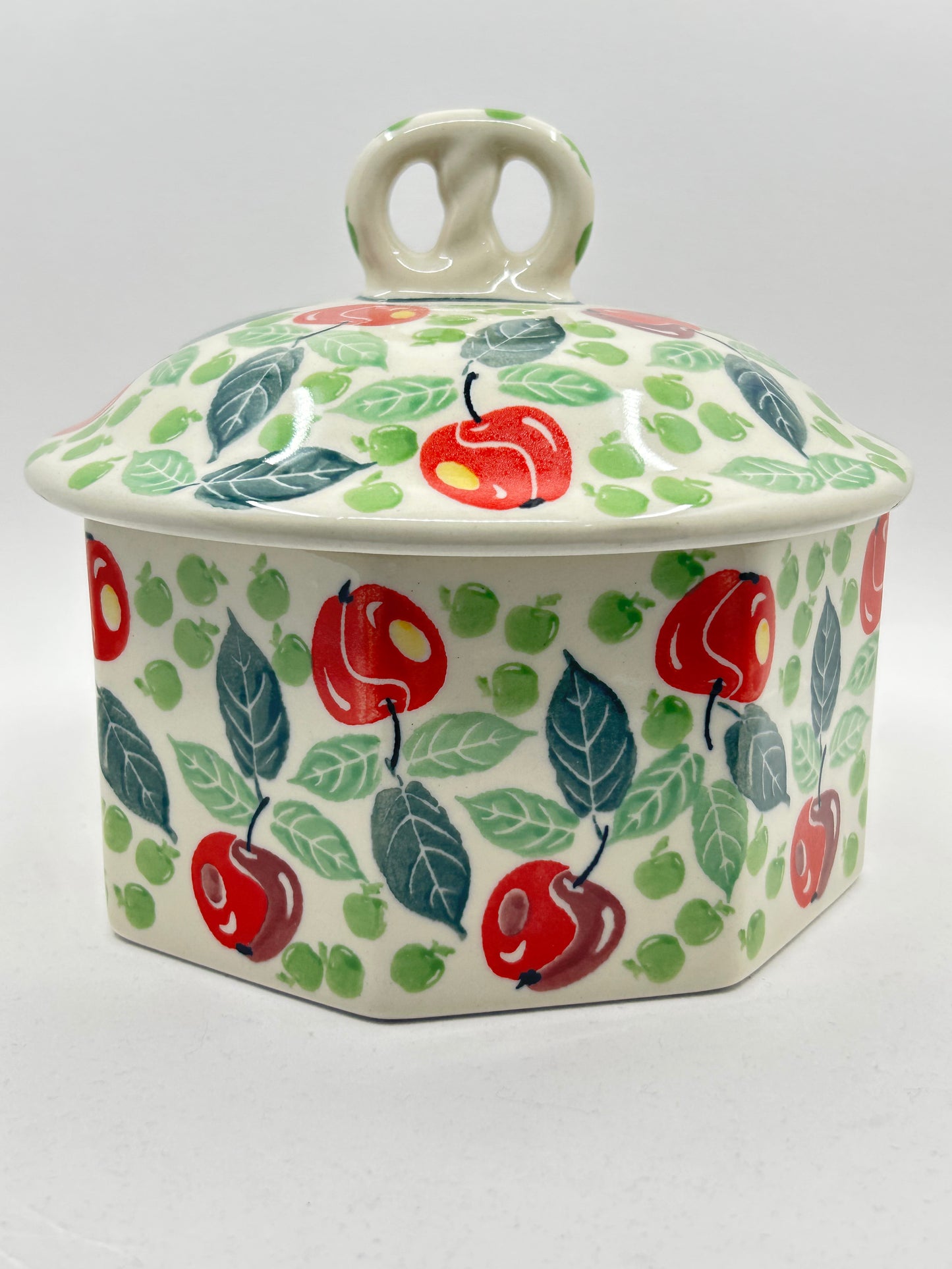 Pretzel Box ~ Large ~ 3248 ~ T4!