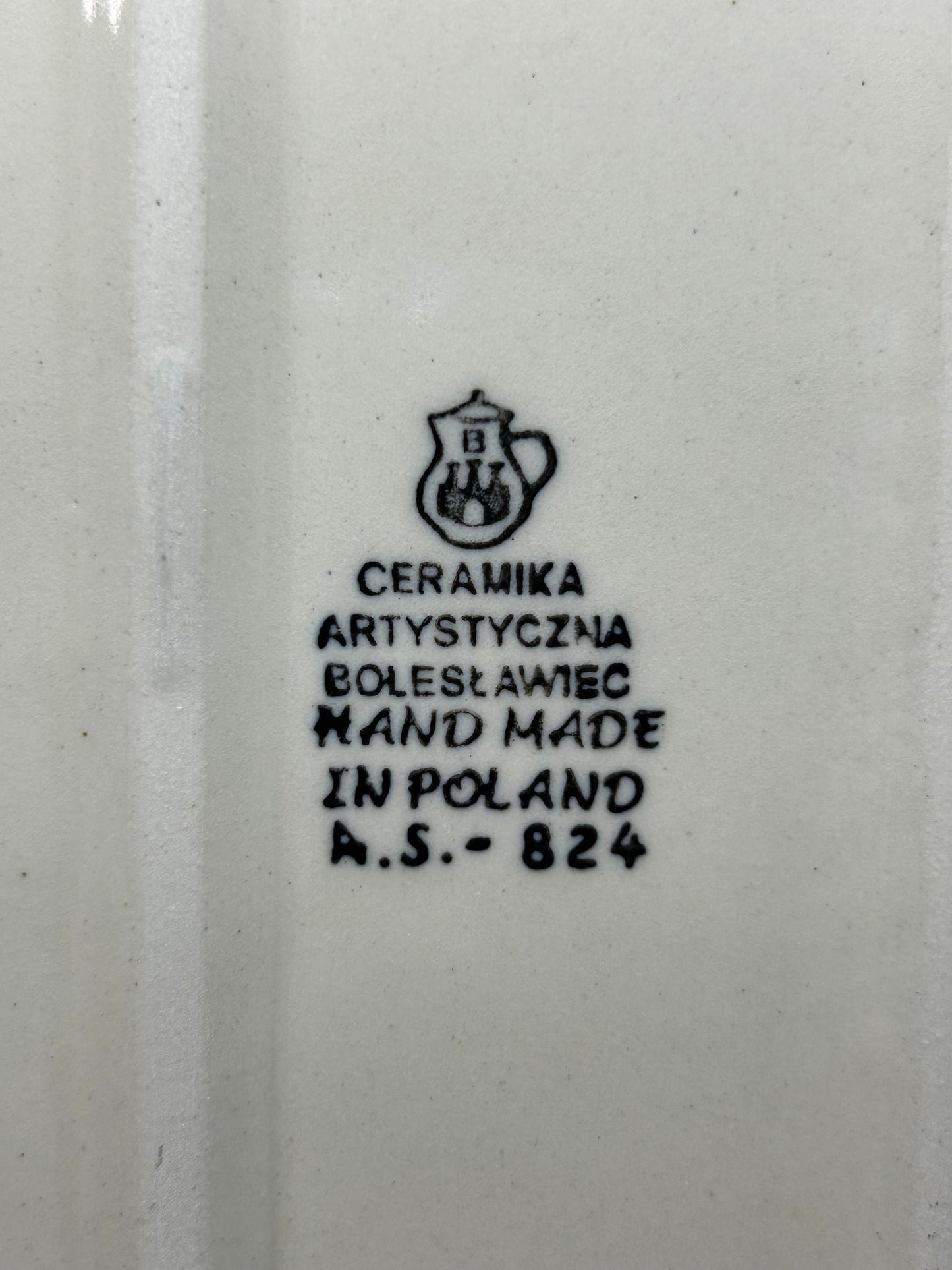584 ~ Scalloped Tray ~ 6" x 13" ~ 1958X - T4!