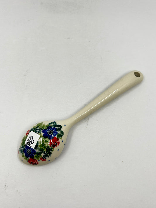 Spoon ~ Medium ~ 1535 - T3*
