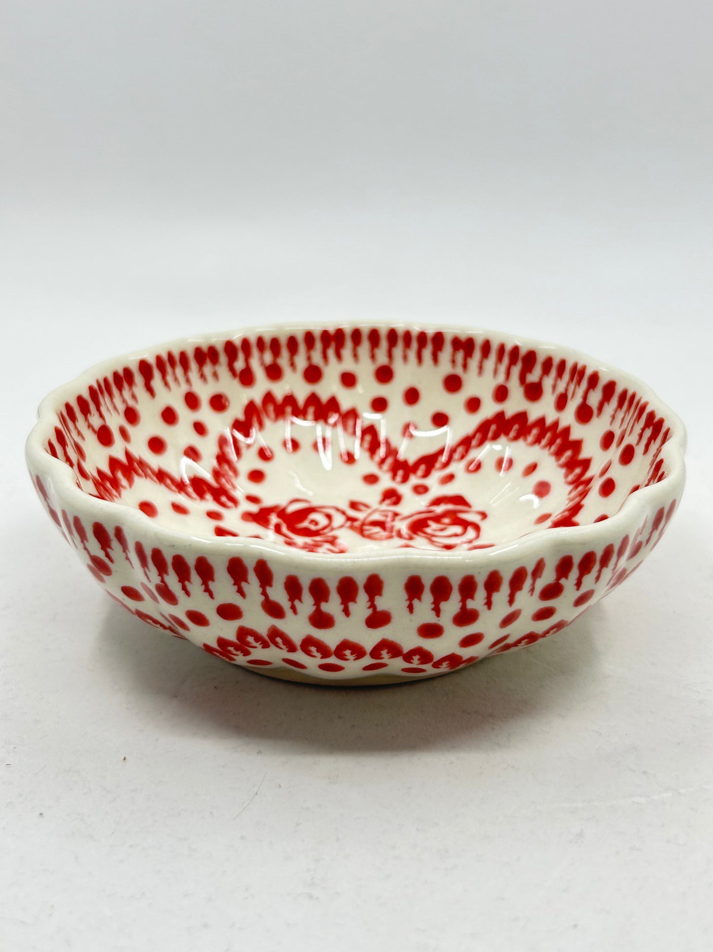 Scalloped Dish - GZ29