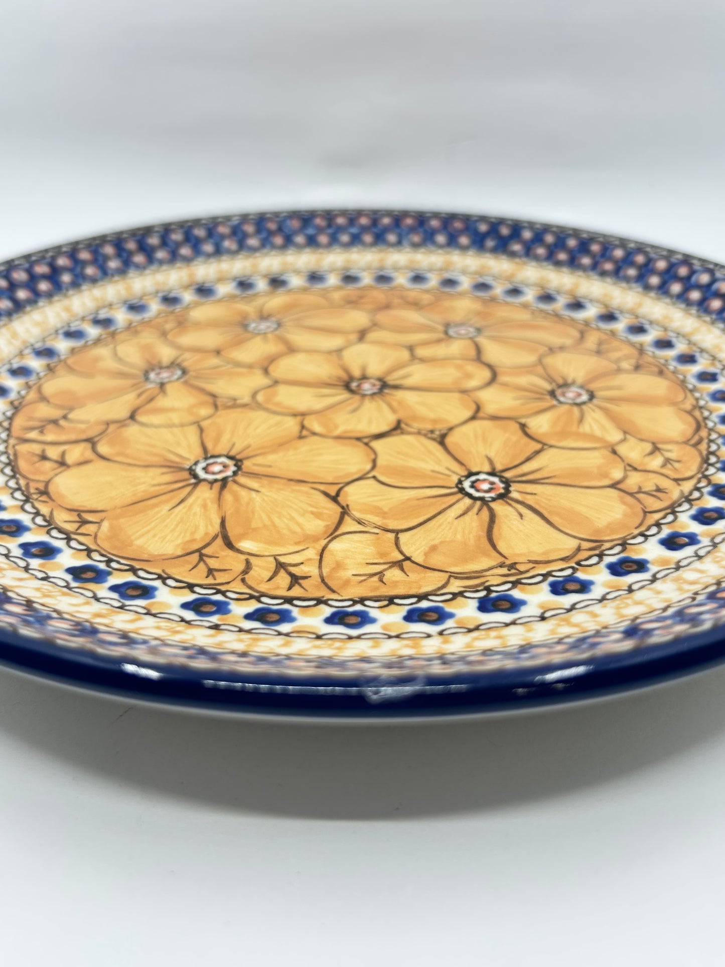 Plate ~ Dinner ~ 10 inch ~ U408B ~ U4*