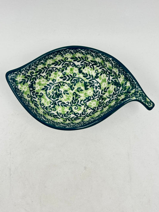 Leaf Bowl ~ 6" L - 1888Q - T4!