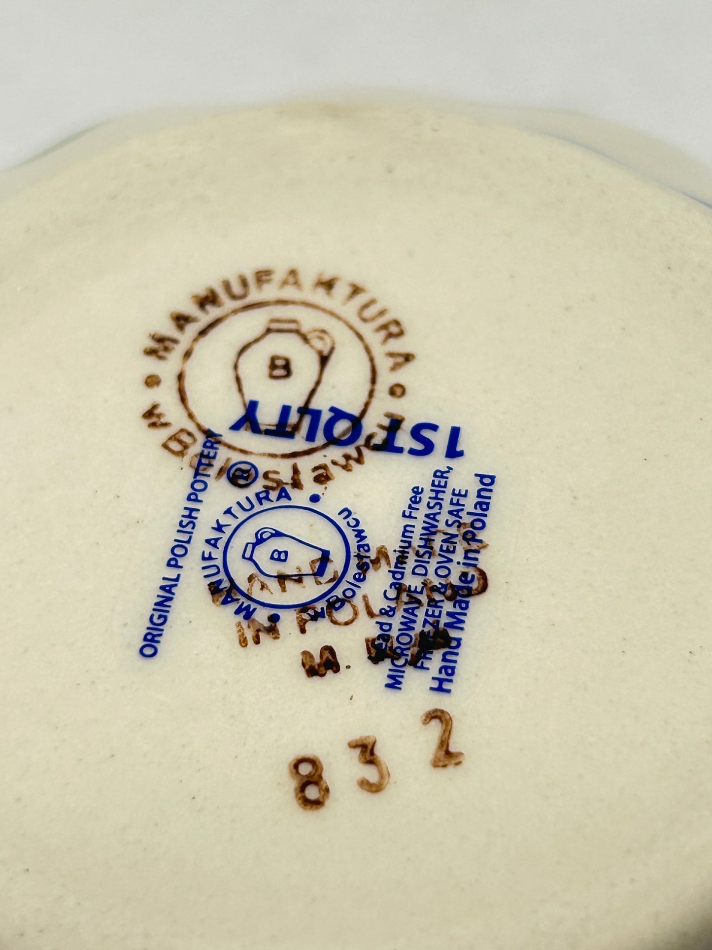 Scalloped Dish - 70WI