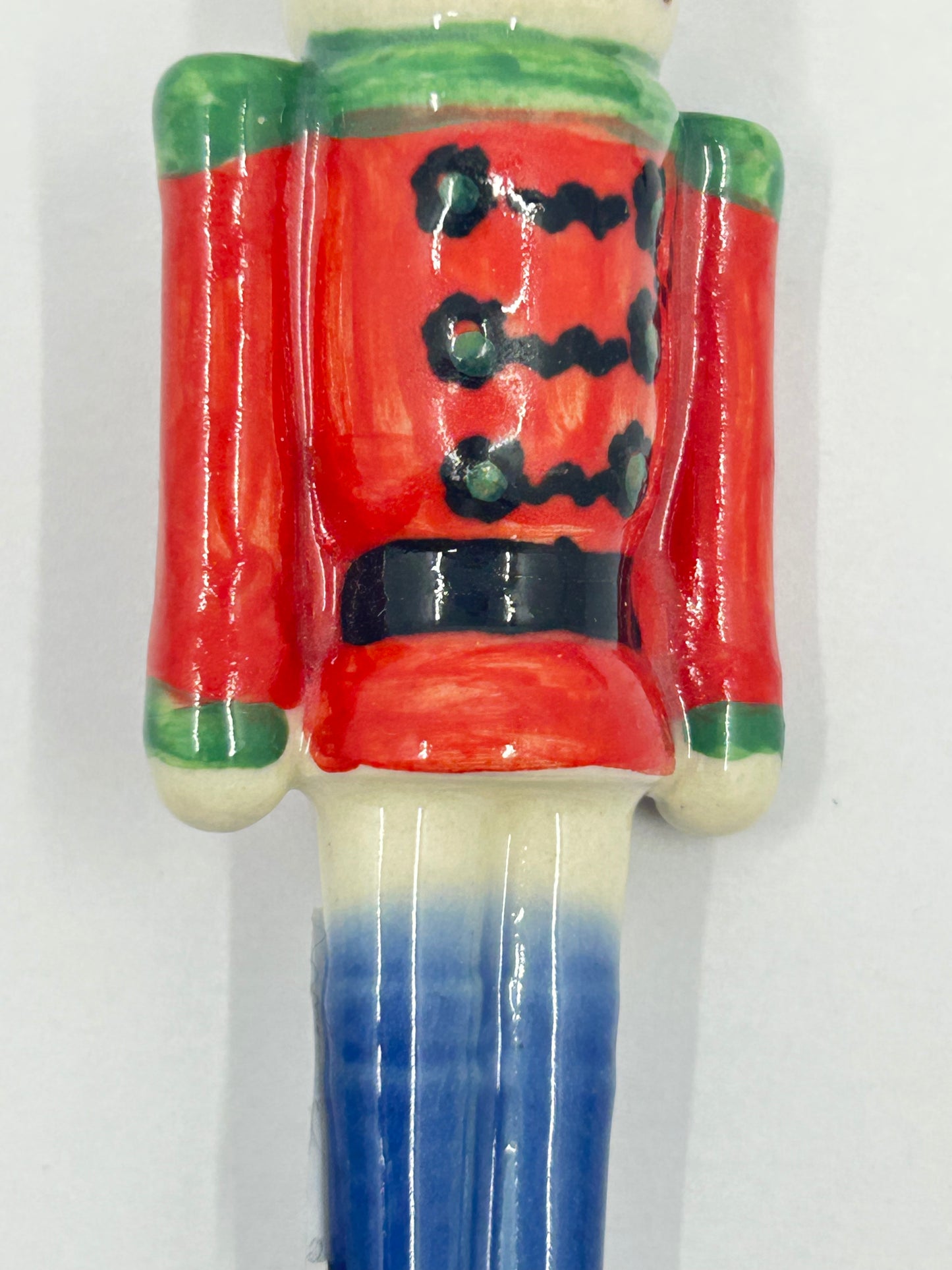 Nutcracker - UXX8*