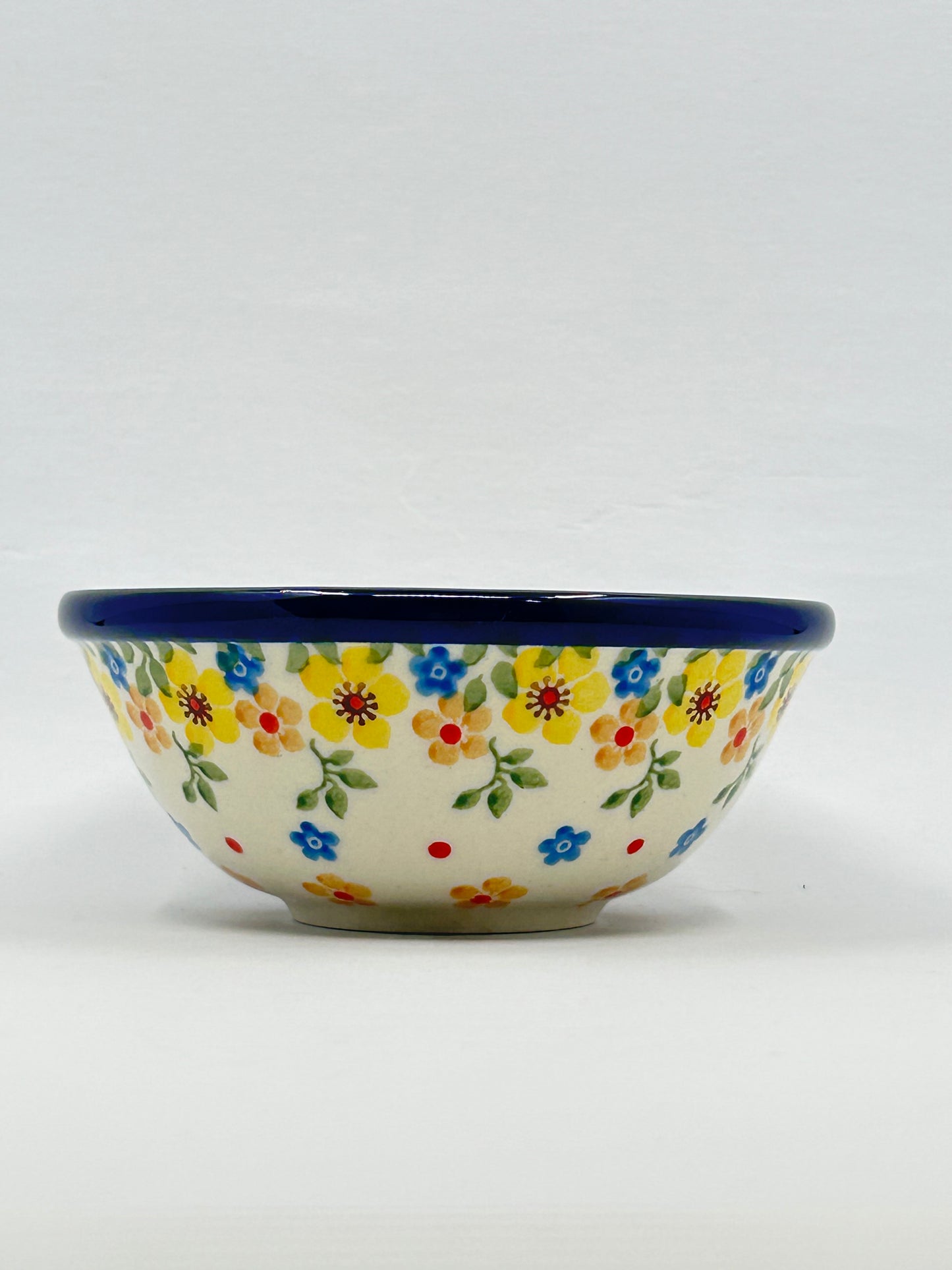 556 ~ Bowl ~ Nesting 5"W ~ 2225X - T3!