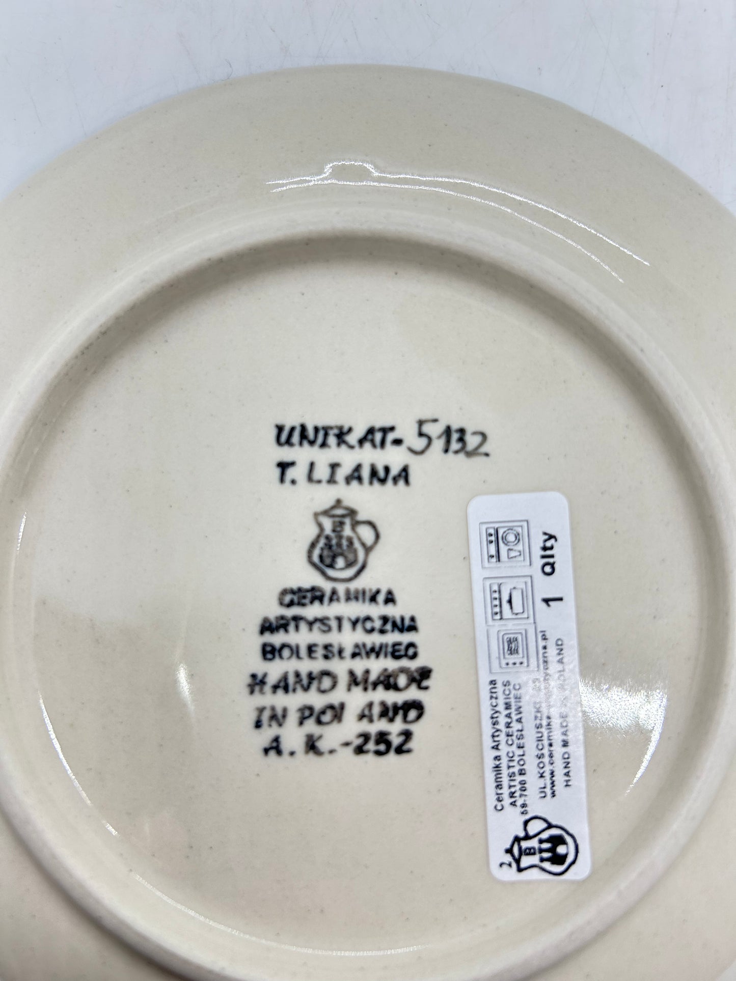 086 ~ Plate ~ 7.75" ~ U5132 - U4!