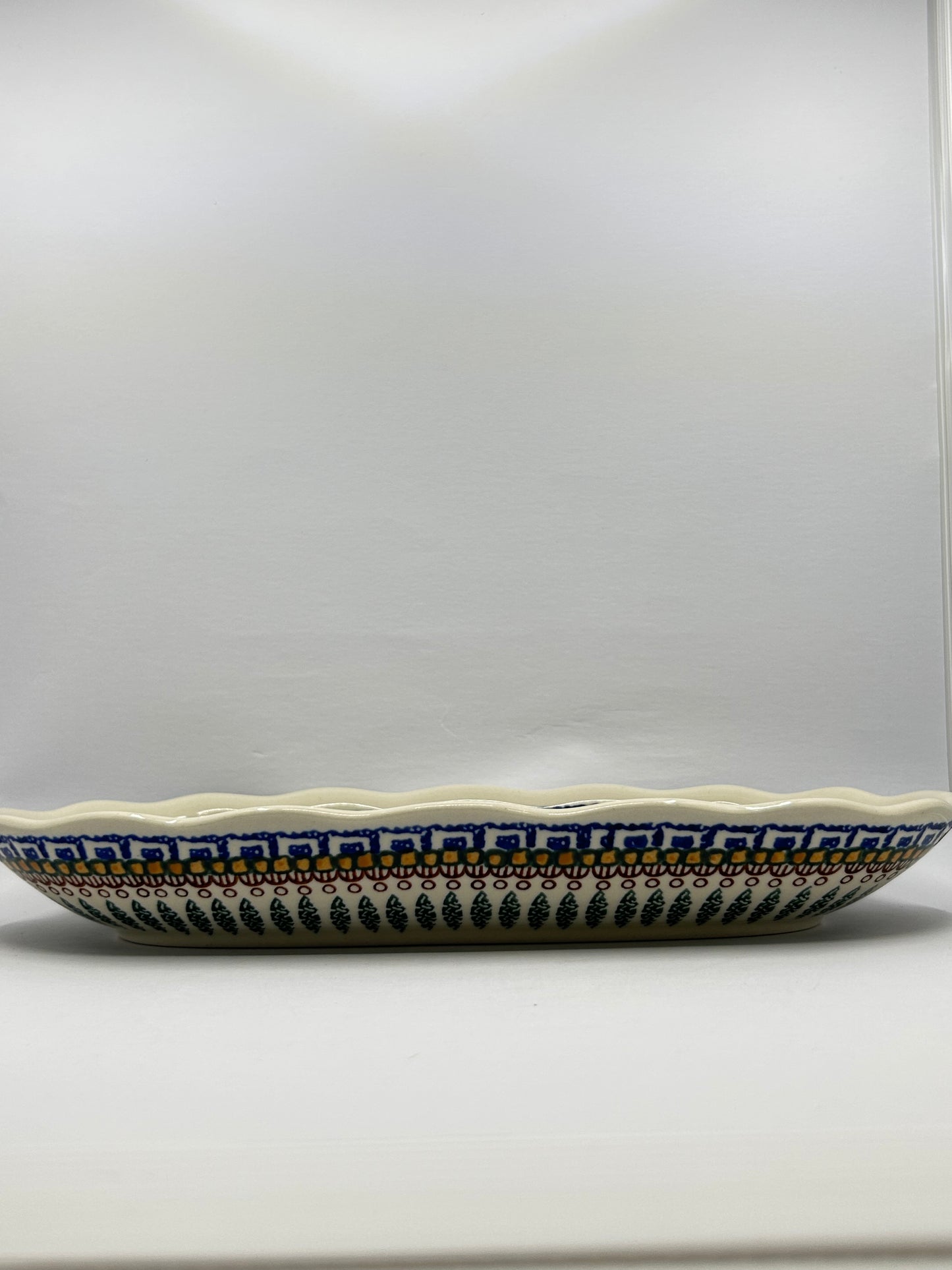 Tray ~ Scalloped Oval ~ 6.25 x 12.5 inch ~ 0192 - T4!