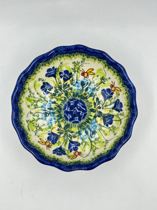 Scalloped Bowl - U553