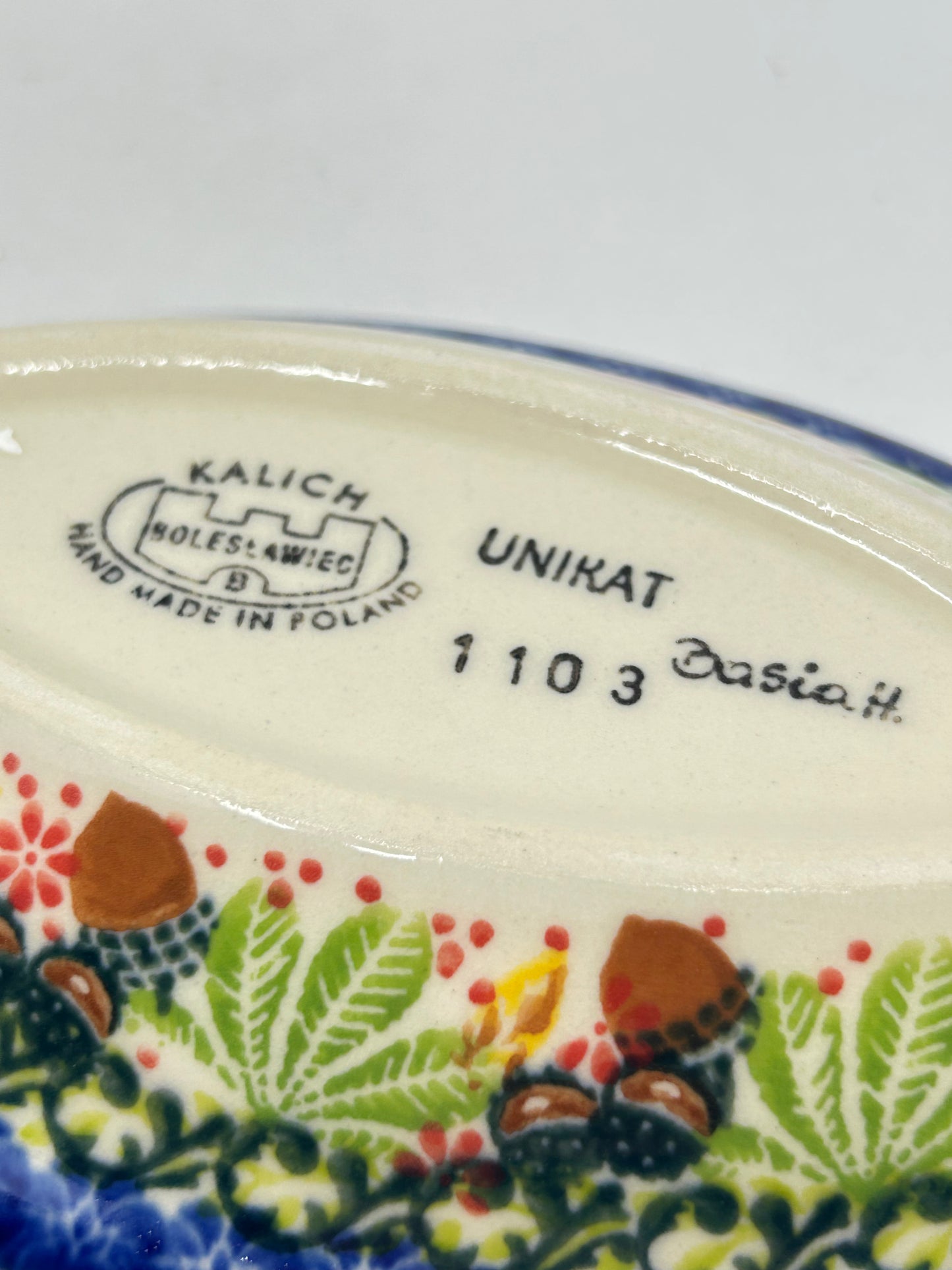 Oval Plate - U1103