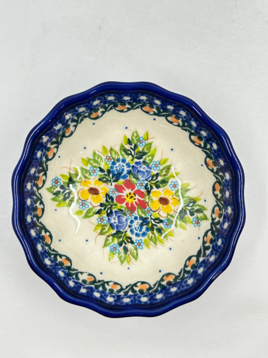 Scalloped Bowl - A590 - A1