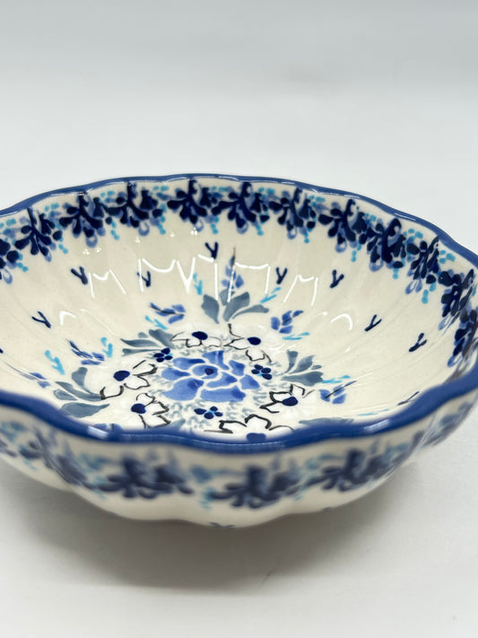 Scalloped Dish - JZ67