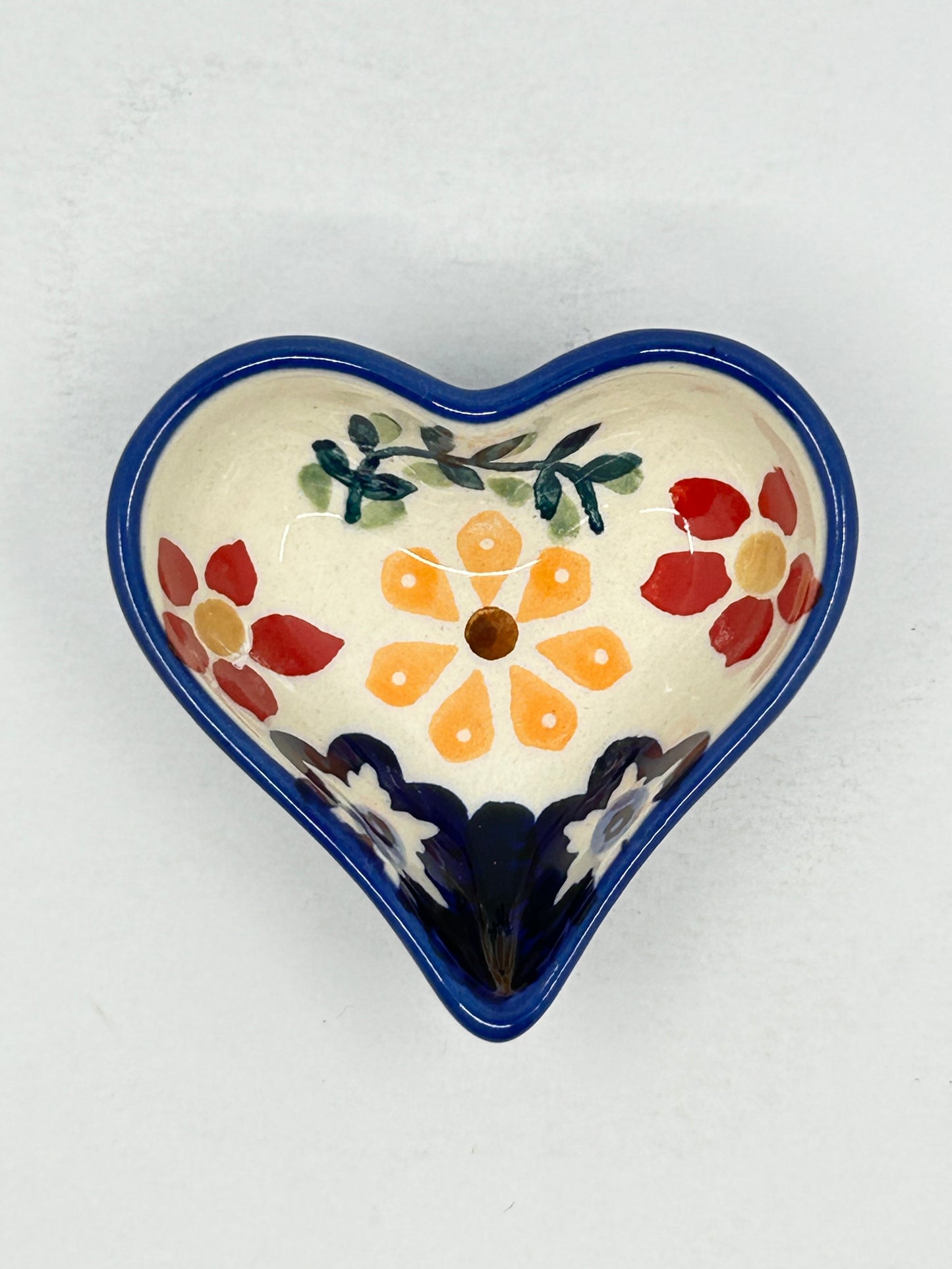 Heart Saucer - JS72