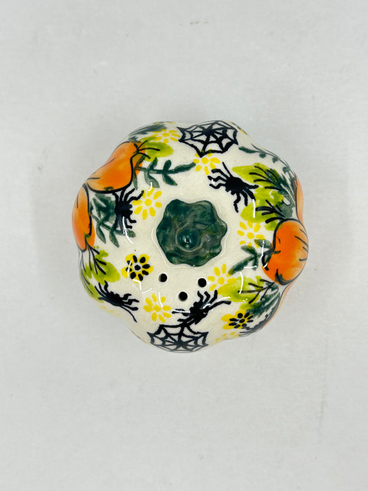 Pumpkin Salt and Pepper Shaker - A-530