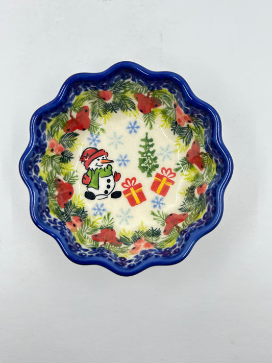Fluted Bowl - U1148