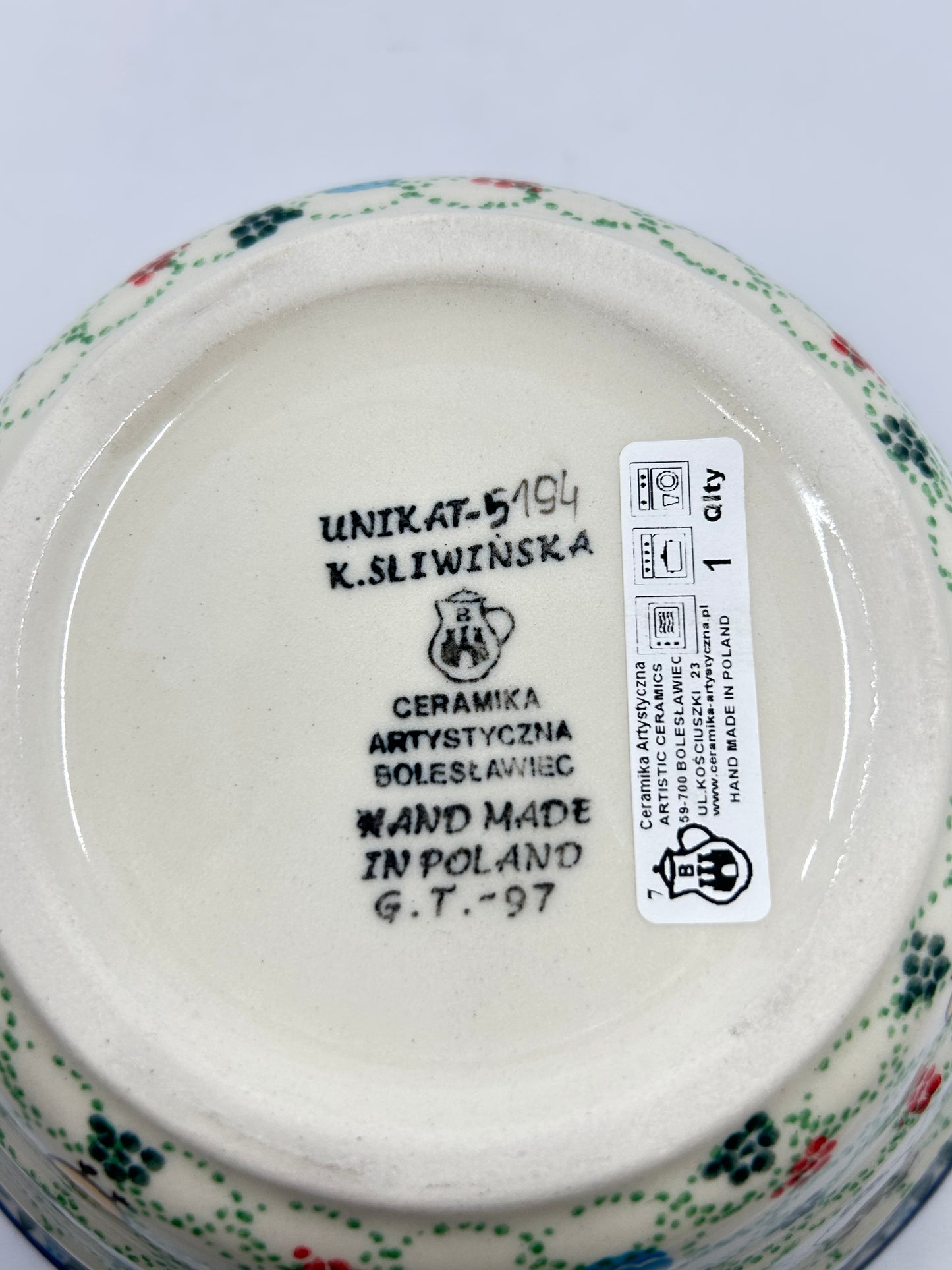 Bowl ~ Wavy Edge ~ Small ~ 8 inch ~ U5194 ~ U3*