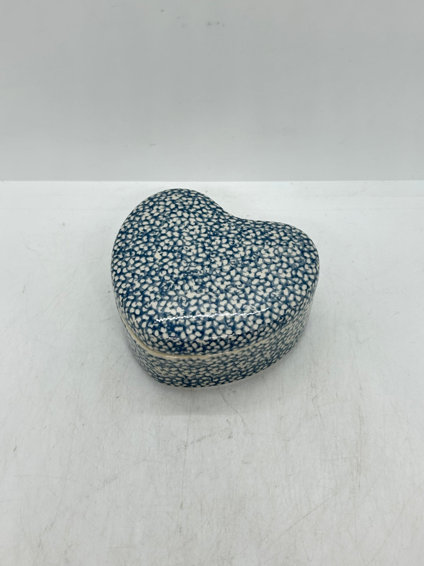 Heart Shaped Container ~ 4" ~ 288A - T1!