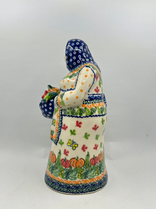 Babcia with Vegetables - Limited Edition - U-H3