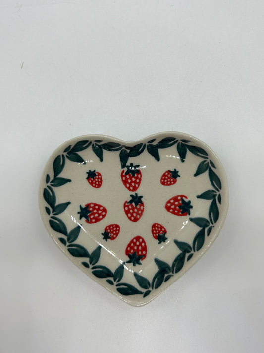 A7 Saucer Heart - D139