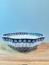 Load image into Gallery viewer, Large Serving Bowl  - 054A