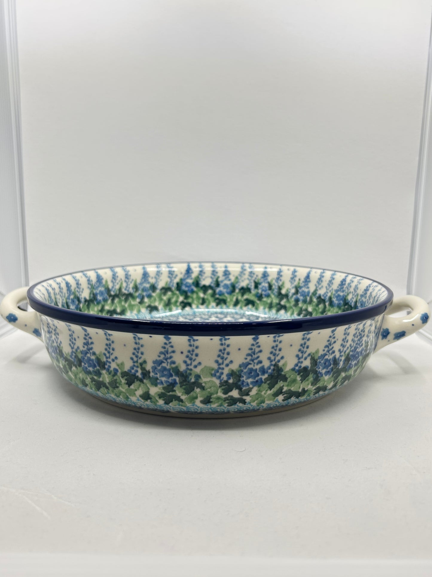 Baker ~ Round w/ Handles ~ 10 inch ~ 3300X ~ T4!