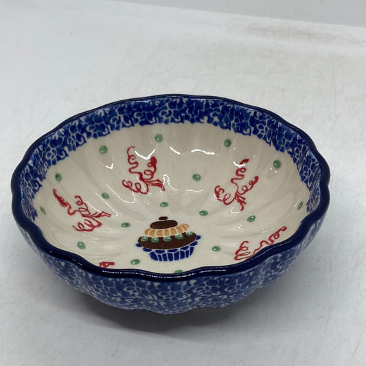 Bowl ~ Scalloped ~ 4.5 inch ~ 1597x ~ T3!