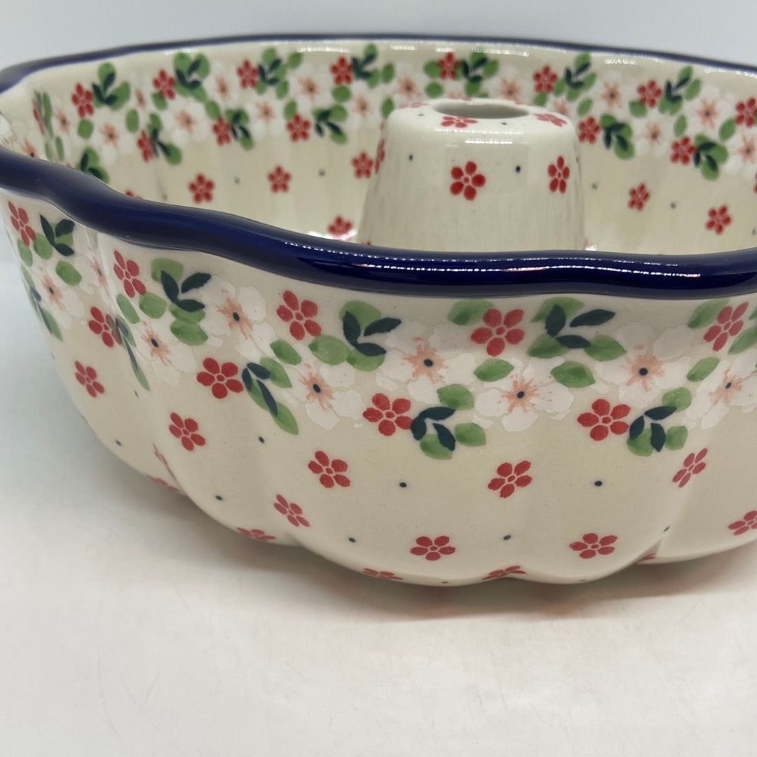 Polish Pottery: Bundt Pan