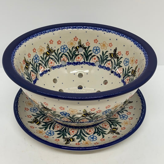 Berry Bowl w/ Saucer ~ 8W ~ 2023X ~ T3!