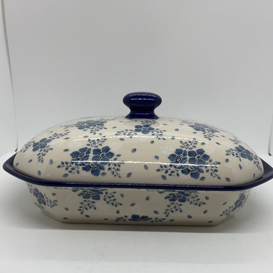 Baker ~ Covered Casserole ~ 8"W x 10.25"L ~ 2496X ~ T3!