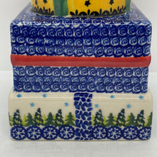 Load image into Gallery viewer, Second Quality Santa Canister with Trees