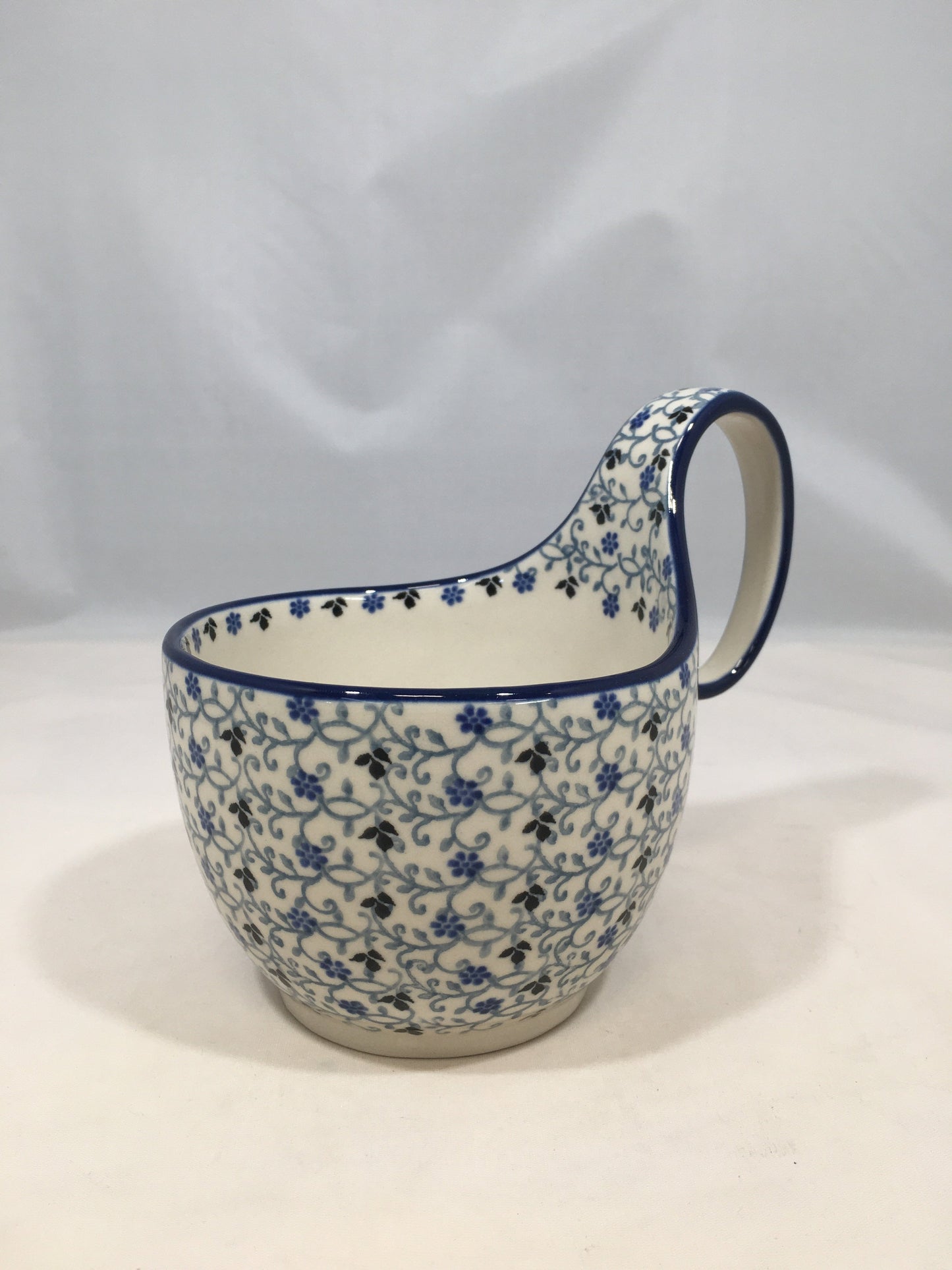 Bowl w/ Loop Handle ~ 16 oz ~ 1991X ~ T4!