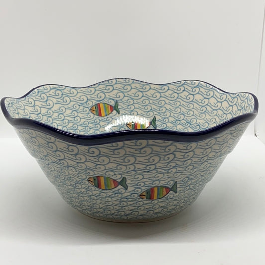Bowl ~ Wavy Edge ~ Medium ~ 10 inch ~ 2540X ~ T4*