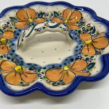 Load image into Gallery viewer, Pottery Misfit - T13 Egg Dish with Handle U-PK1