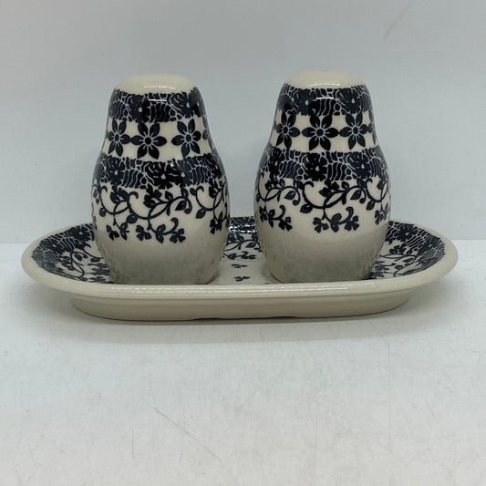 Salt and Pepper ~ 3.25 inch ~ 2316 - T1