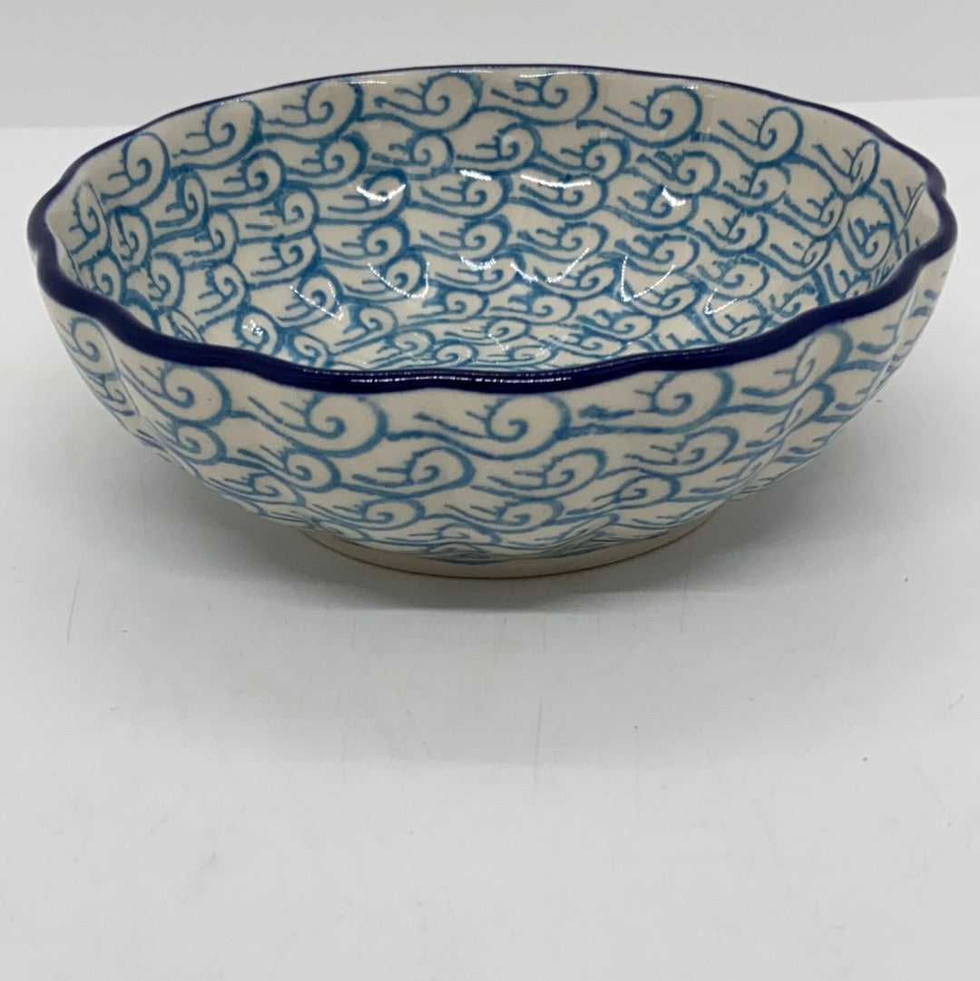 023 ~ Bowl ~ Scalloped ~ 4.5" ~ 2540X - T4!