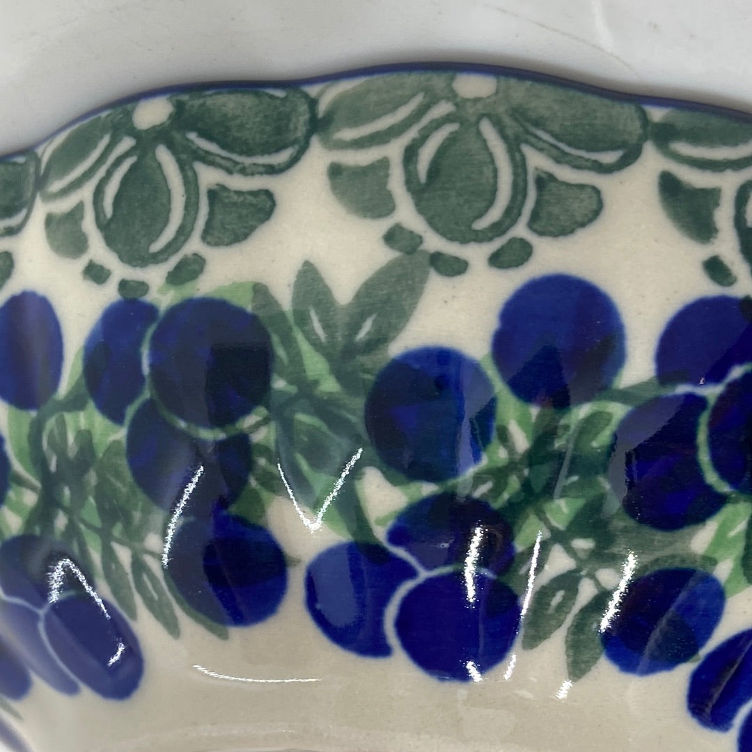 Bowl ~ Scalloped ~ 4.5 inch ~ 1413X - T3*