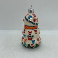 Load image into Gallery viewer, B13 Snowman Ornament P-B2