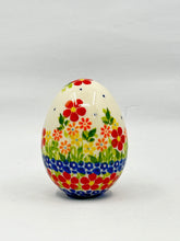 Load image into Gallery viewer, Kalich Stoneware Egg - Red Daisy - Unikat
