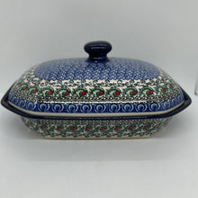 Load image into Gallery viewer, Baker ~ Covered Casserole ~ 8&quot;W x 10.25&quot;L ~ 1624X ~ T3!