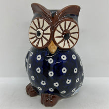 Load image into Gallery viewer, Medium Owl Figurine - D64