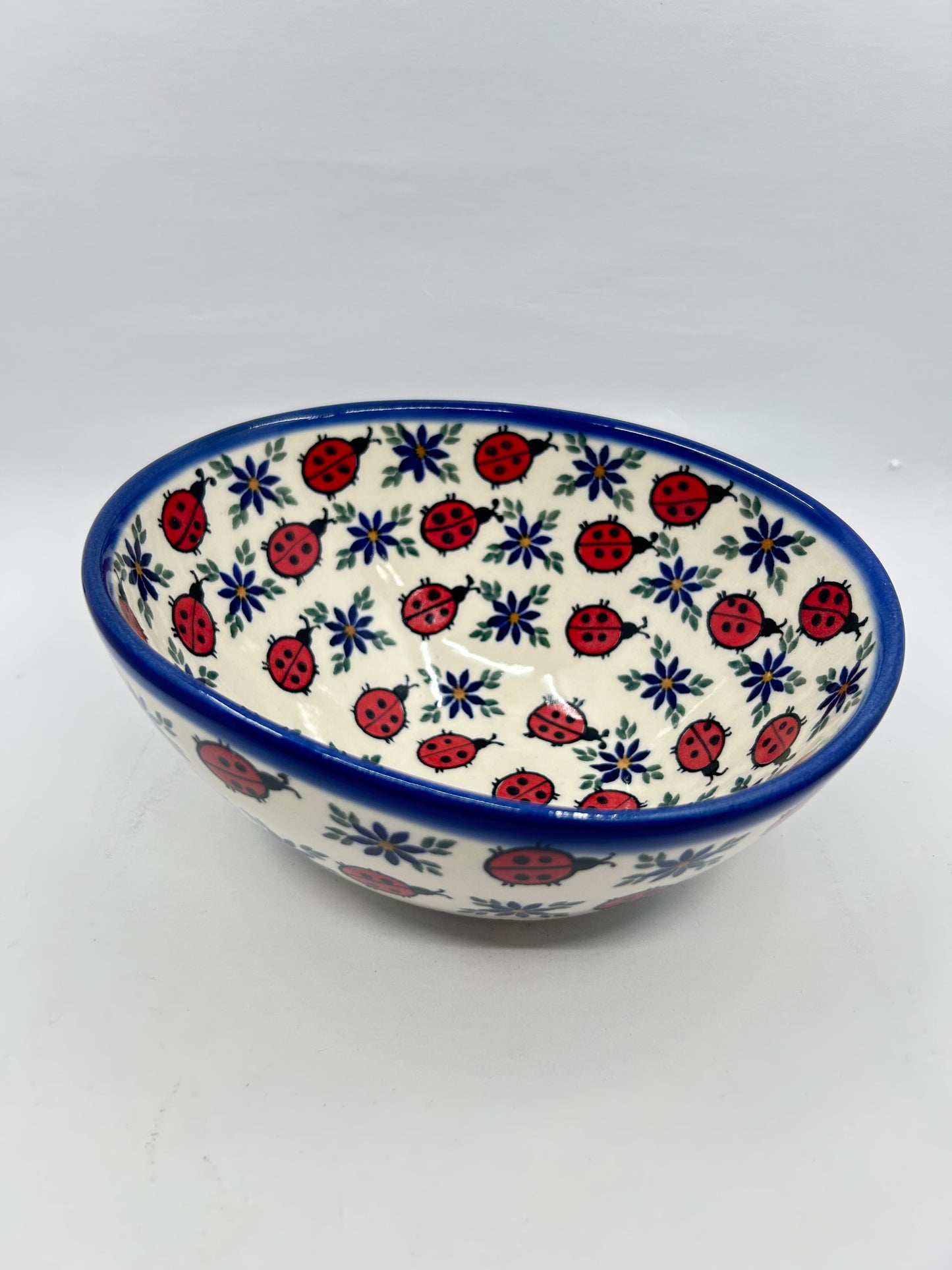 Egg Shape Serving Bowl - D18