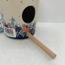 Load image into Gallery viewer, Bird house - D23